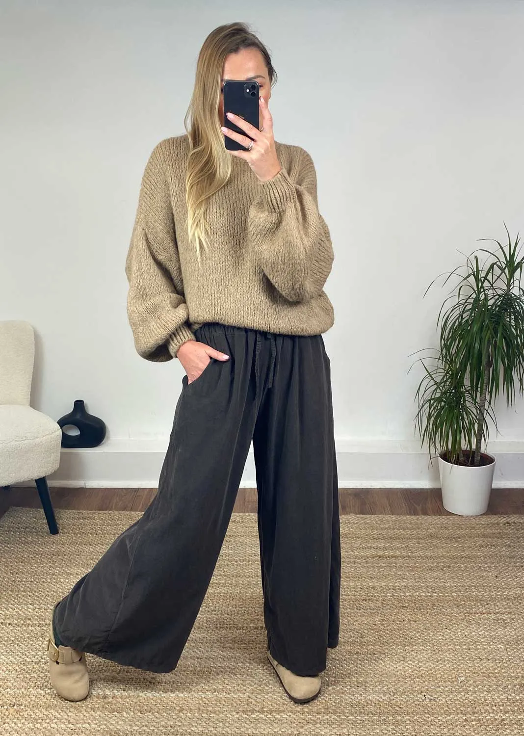 Misty Cord Wide Leg Pants in Brown